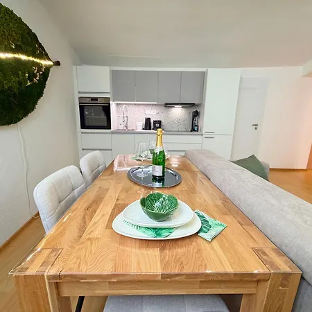 Apartman Athome *